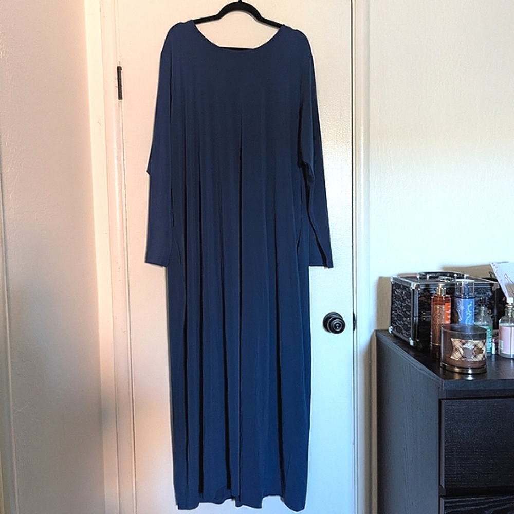 Universal Standard Liquid Jersey Navy Long Sleeve Dress